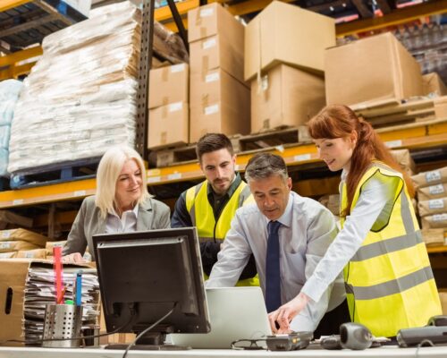 Optimización de recursos en tiendas con tecnología RFID avanzada